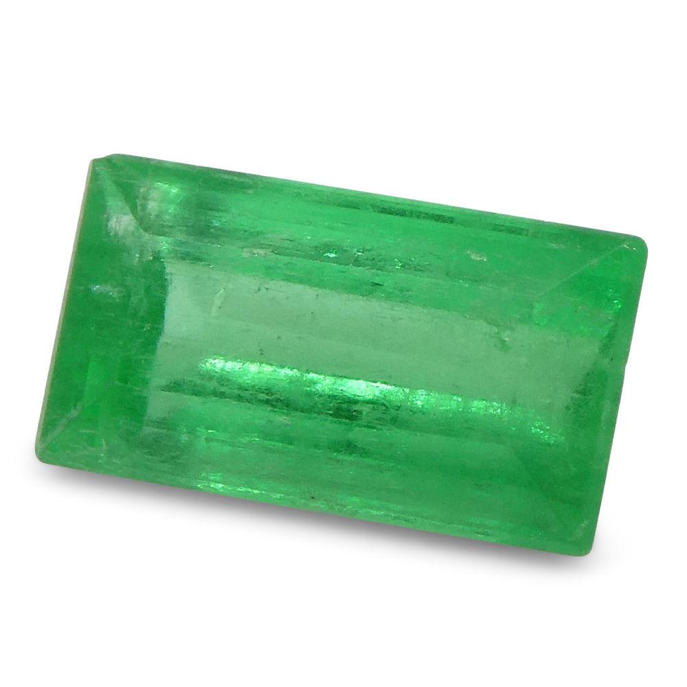 0.83 Ct Baguette Emerald Colombian In New Condition For Sale In Toronto, Ontario