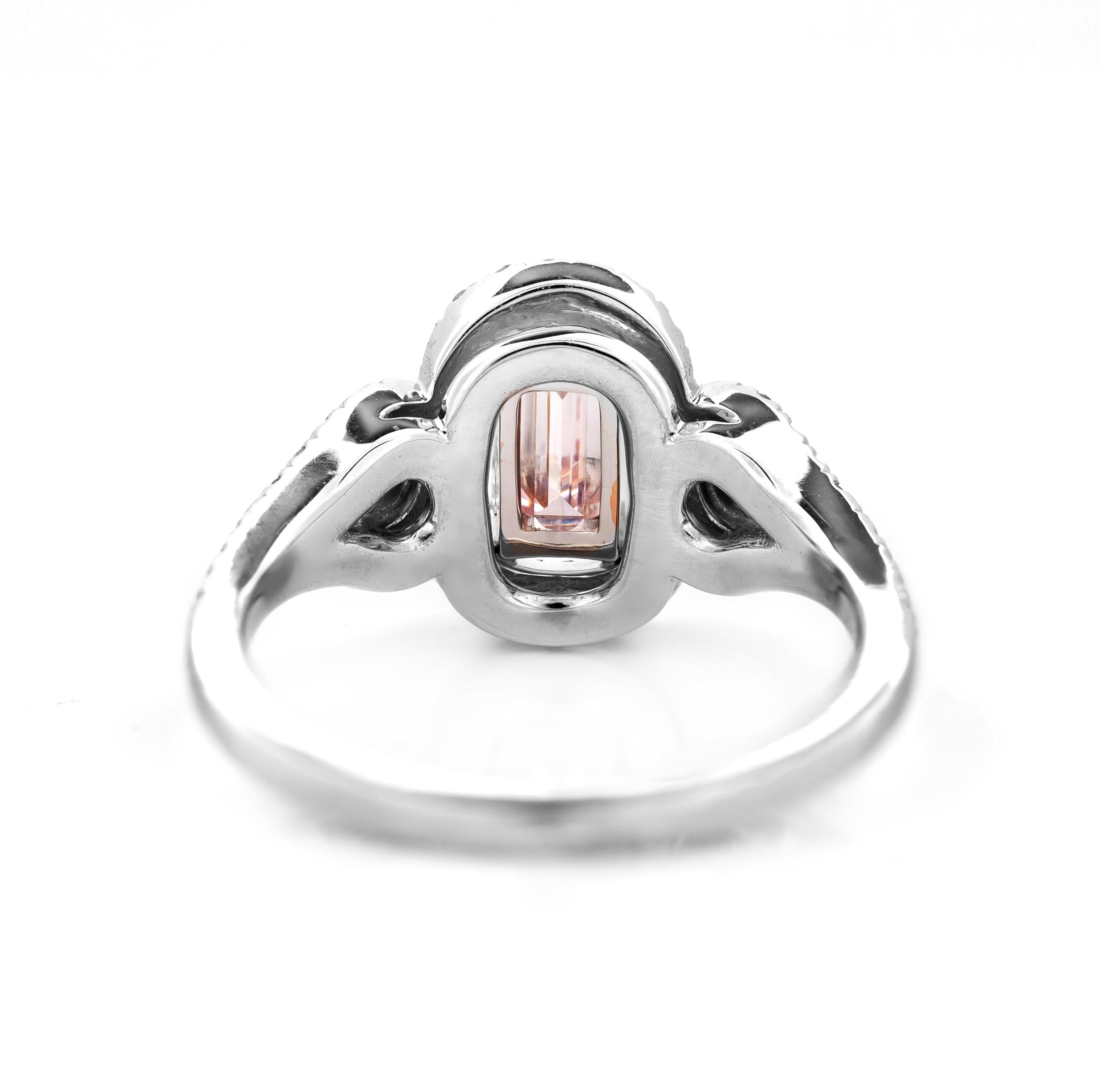 0.83 Carat Fancy Pink Diamond Ring Certified by HRD Antwerp and GWlabs 2
