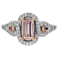 0.83 Carat Fancy Pink Diamond Ring Certified by HRD Antwerp and GWlabs