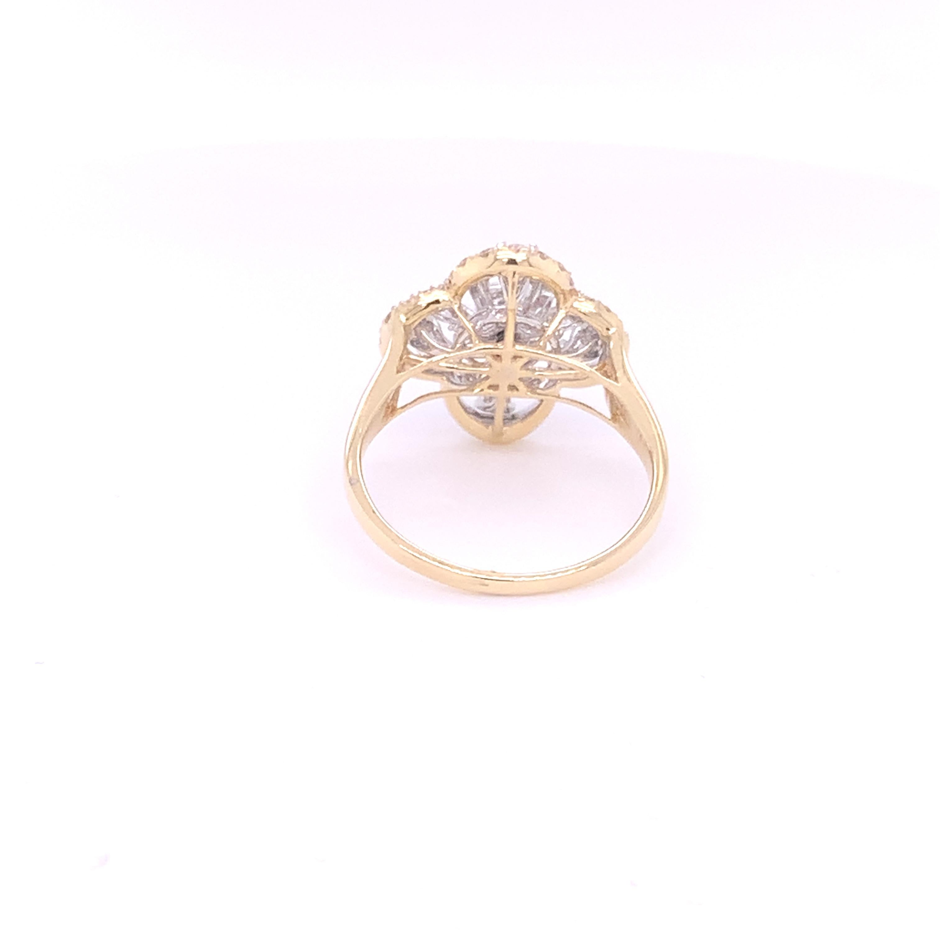 Round Cut 0.83 CTW. Diamond Cluster Clover Cocktail Ring 14K Solid Yellow Gold