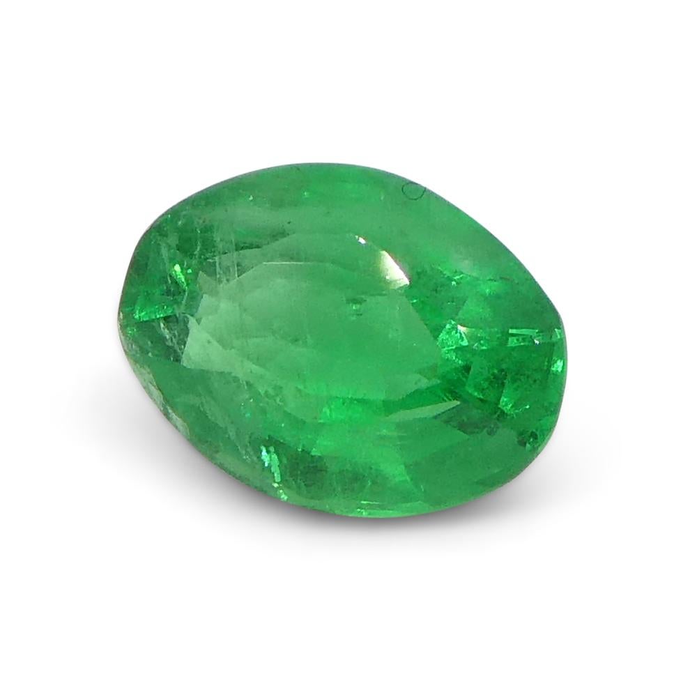0.83ct Oval Green Emerald from Colombia For Sale 2