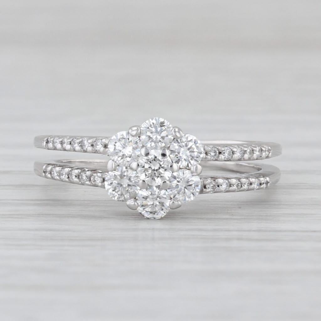 0.83ctw Diamond Flower Cluster Engagement Ring 14k White Gold Size 7.75 Bon état - En vente à McLeansville, NC