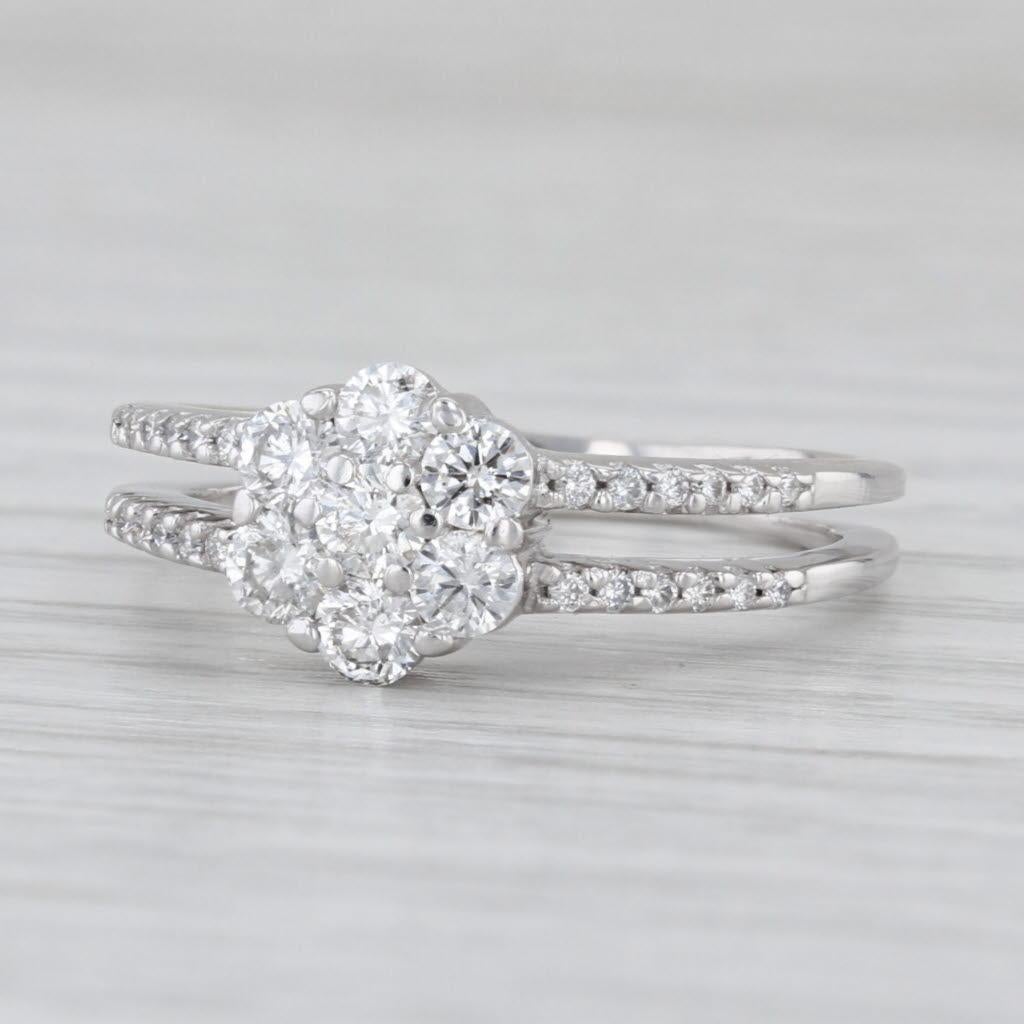0.83ctw Diamond Flower Cluster Engagement Ring 14k White Gold Size 7.75 en vente 1