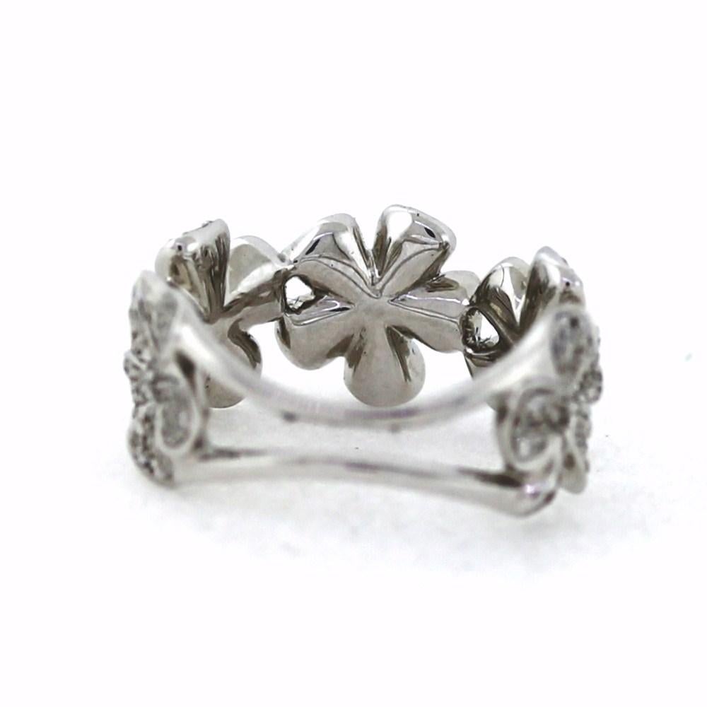 Women's or Men's 0.83ctw Diamond Flower Ring For Sale