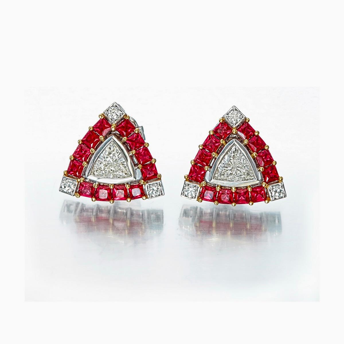 Taglio trillion 0.84 Carat Diamond And Ruby No Heat Earrings in 18Karat White Gold in vendita
