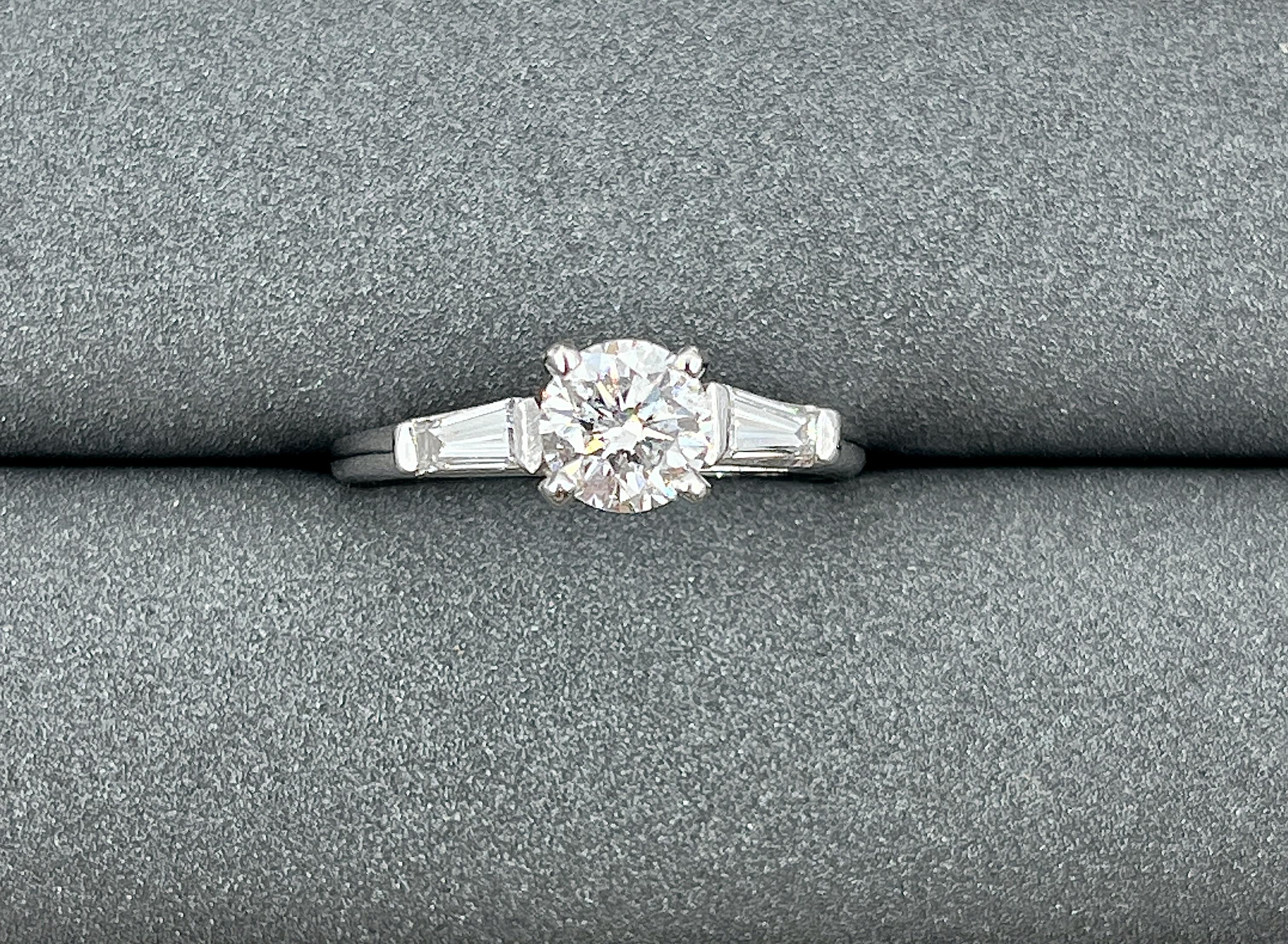 0,84 Karat Diamantring im Angebot