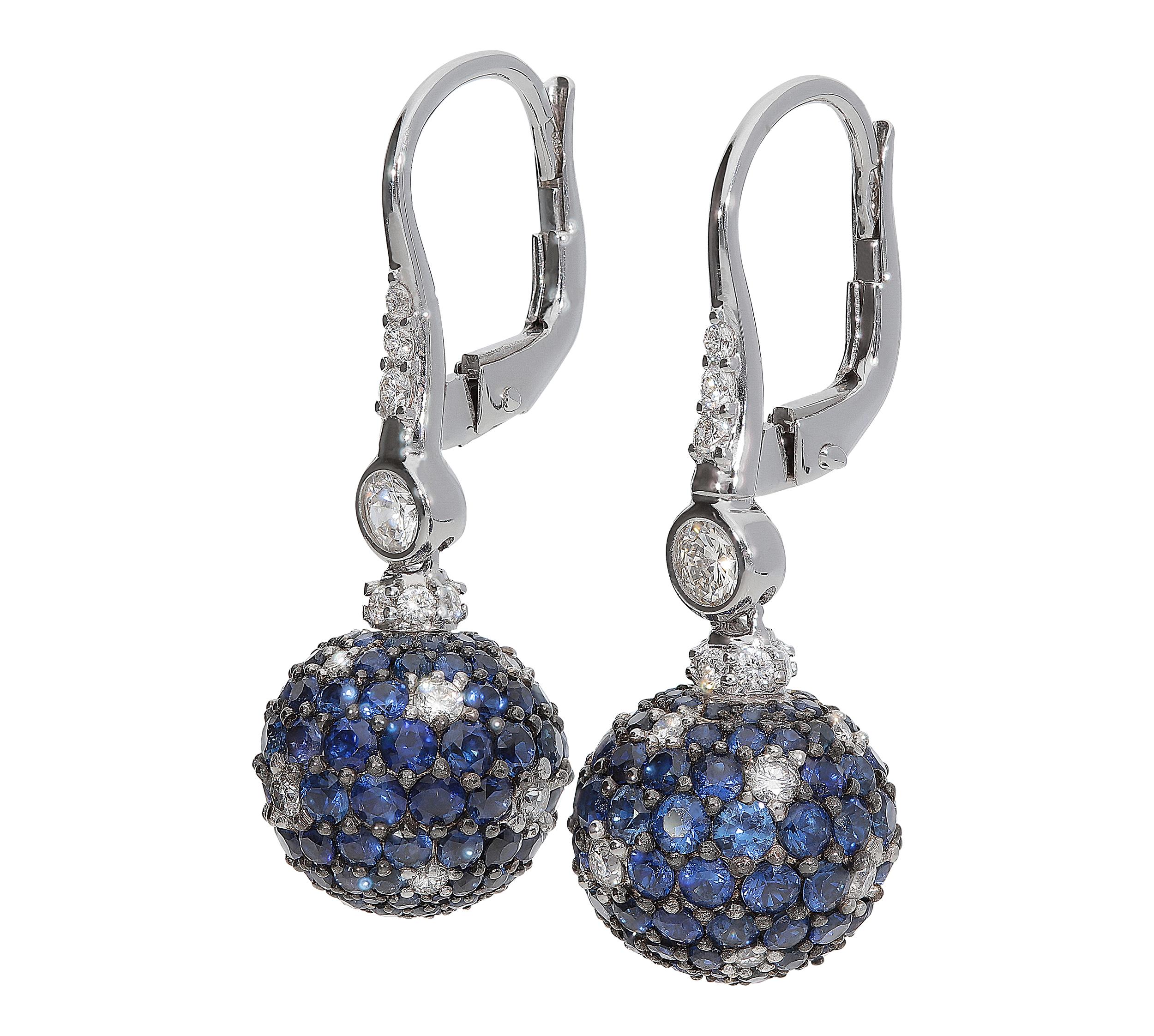 Contemporary 0.84 White GVS Diamonds 4.24 Blu Sapphires 18 Karat Gold White Earrings For Sale