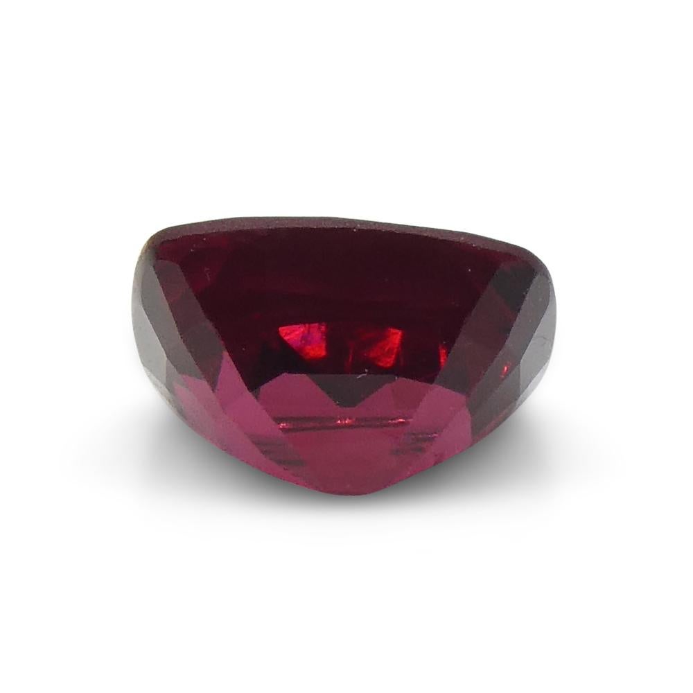 0.84ct Cushion Red Jedi Spinel from Sri Lanka In New Condition For Sale In Toronto, Ontario