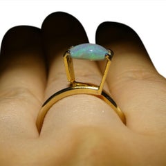 Ópalo gris cabujón libre de 0.84 ct de Australia