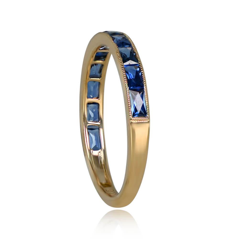 Art Deco 0.84ct French Cut Sapphire Band Ring, 18k Yellow Gold For Sale