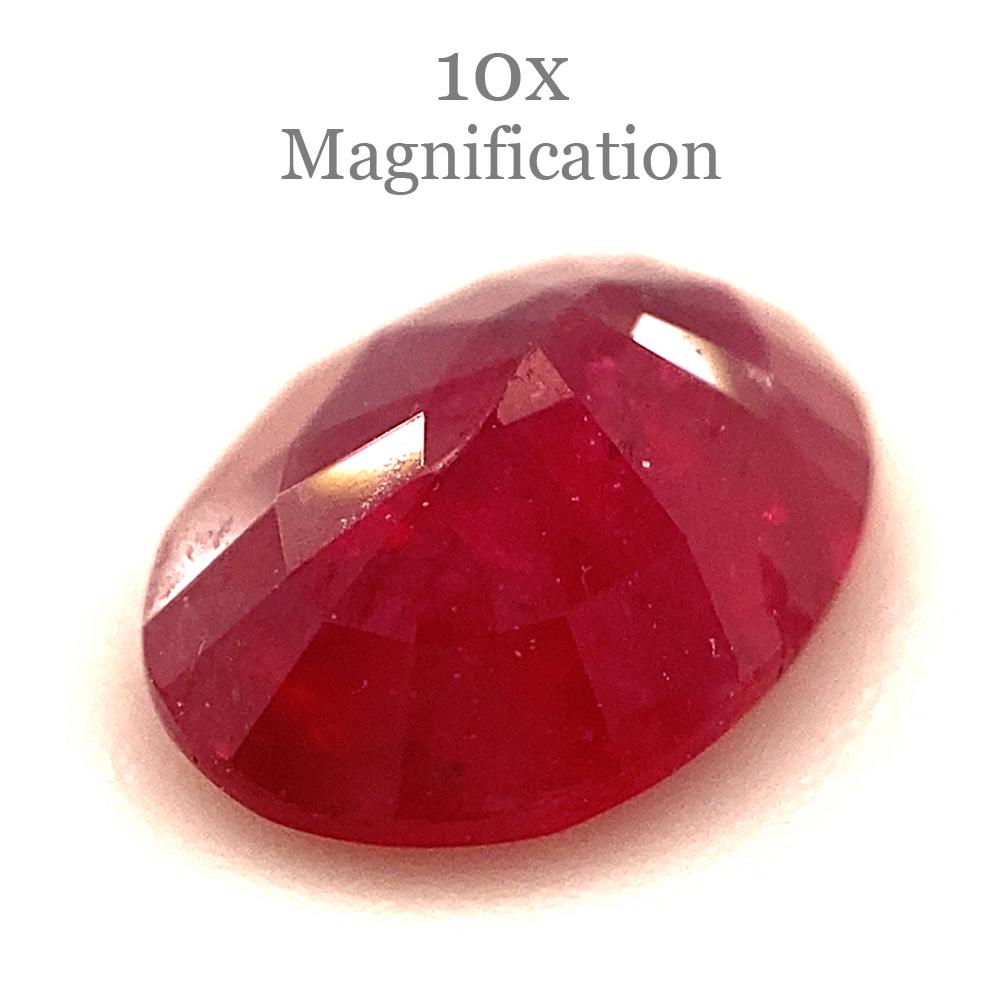 Women's or Men's 0.84ct Oval Red Ruby from Mozambique For Sale