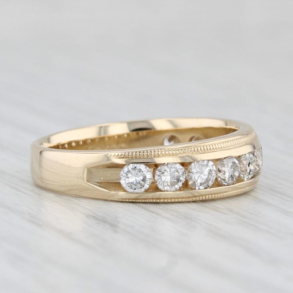 Gemstone Information:
- Natural Diamonds -
Total Carats - 0.84ctw
Cut - Round Brilliant
Color - G - H
Clarity - SI1 - SI2

Metal: 14k Yellow Gold
Weight: 4.4 Grams 
Stamps: 14k
Face Height: 5.4 mm 
Rise Above Finger: 2.3 mm
Band / Shank Width: 3.4