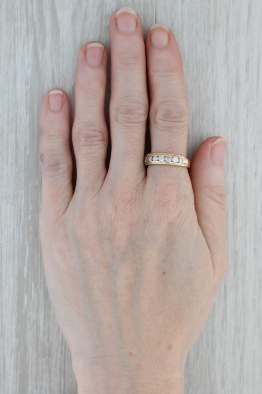 0.84ctw Diamond Wedding Band 14k Yellow Gold Size 7.5 Stackable Ring For Sale 4
