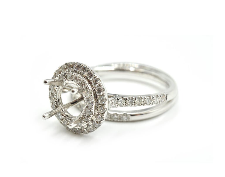 0.85 Carat Diamond 14 Karat White Gold Semi-Mount Two-Piece Ring Set ...