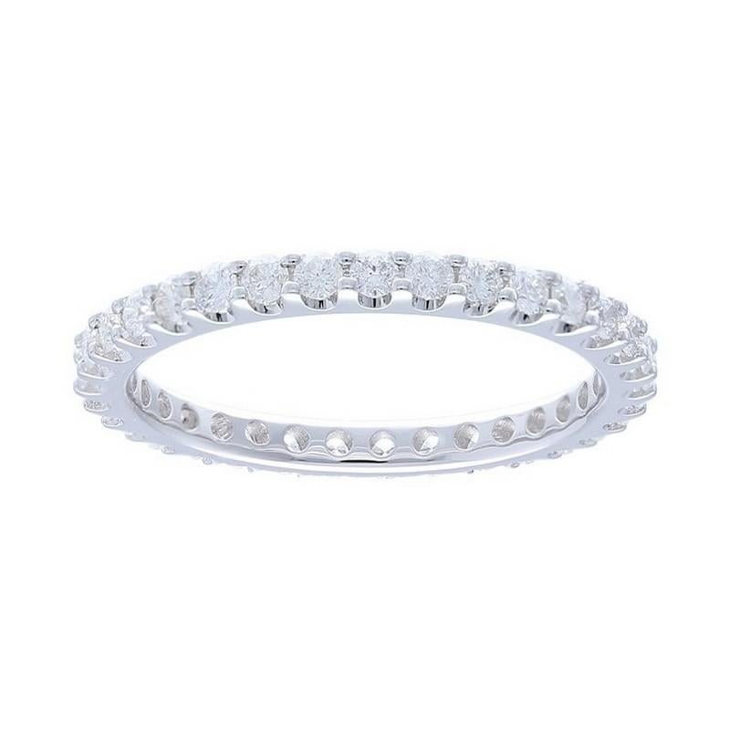 Diamonds: Twenty Three meticulously selected round diamonds grace this wedding ring, each securely set in a classic prong setting. The total carat weight of 0.85 carats ensures a captivating and enduring sparkle.

Gold Setting: Crafted with