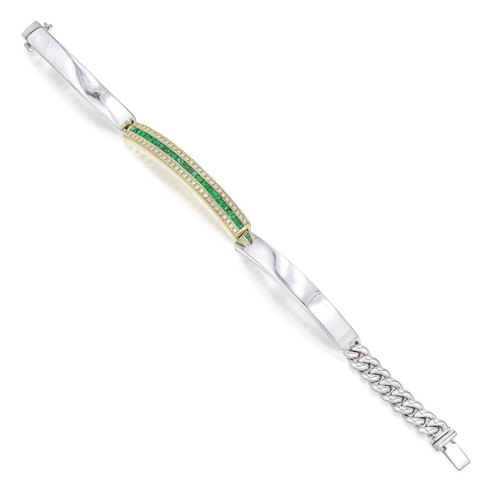 Armreif aus 18 Karat Gelbgold mit 0,85 Karat Smaragd und 0,65 Karat weißem Diamant Damen im Angebot