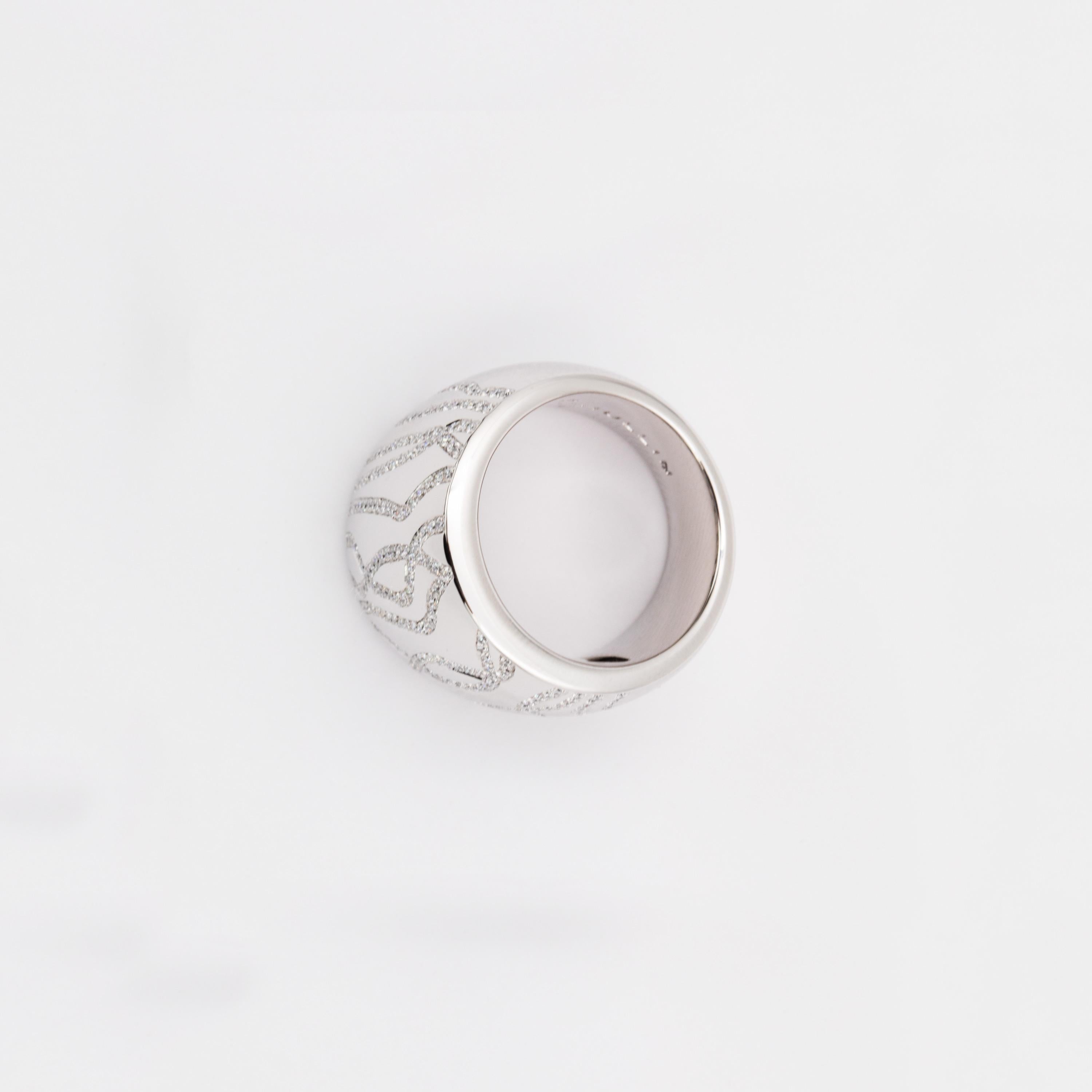 Contemporary 0.85 Carat Modern Handmade Solid White Gold Schullin Cocktail Ring For Sale