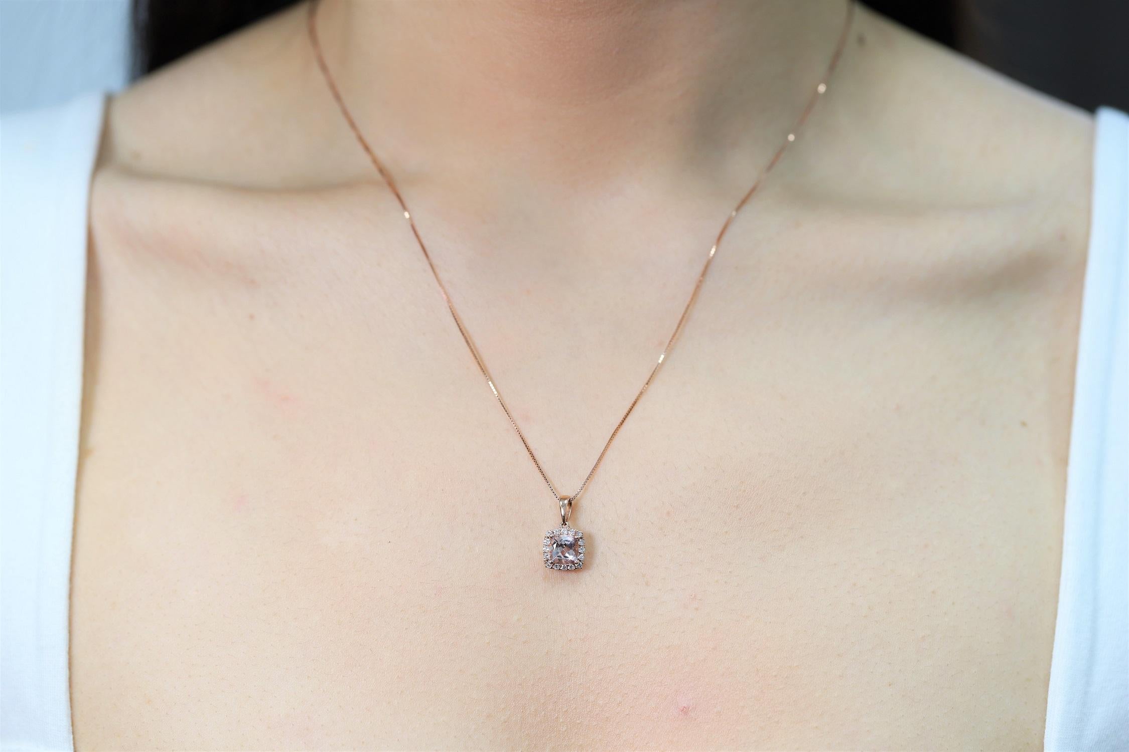 0.85 Carat Morganite Cushion Cut Diamond Accents 10K Rose Gold Pendant In New Condition In New York, NY
