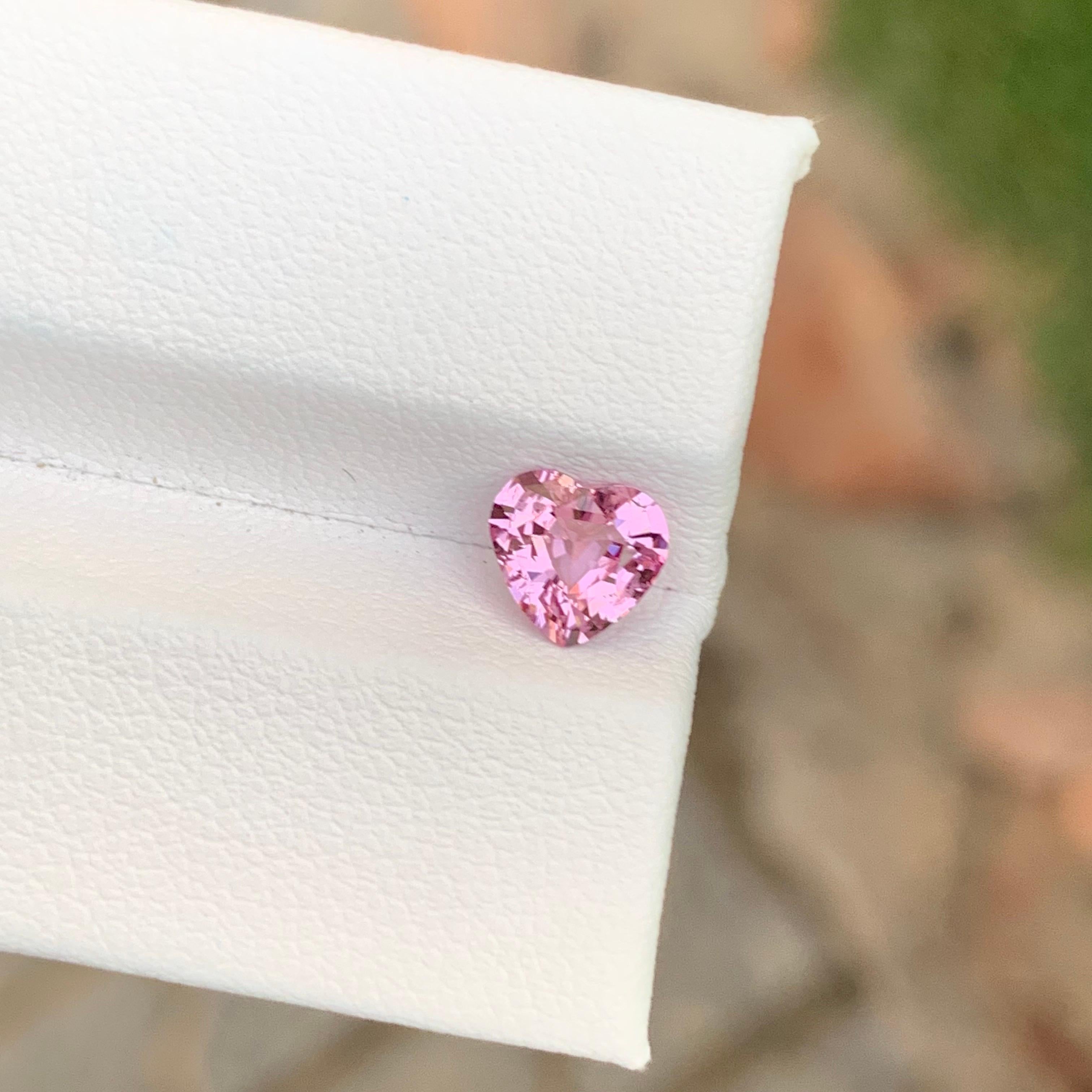 Women's or Men's 0.85 Carat Natural Loose Pink Spinel Heart Shape  Tanzania’s Gemstone For Sale