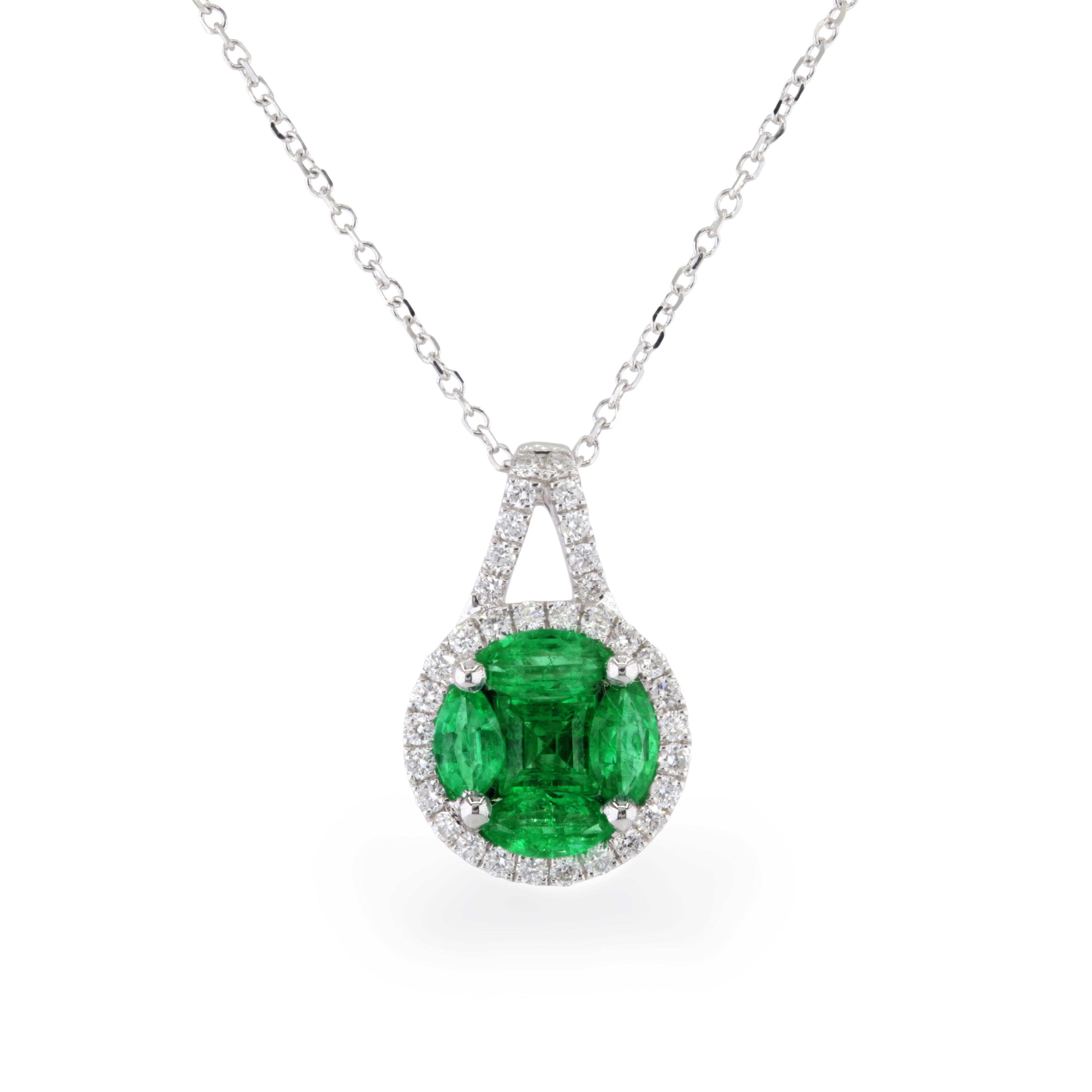 Ciondolo con smeraldo rotondo a grappolo da 0,85 carati e aureola di diamanti da 0,20 carati in 18 carati ref632 in vendita 2