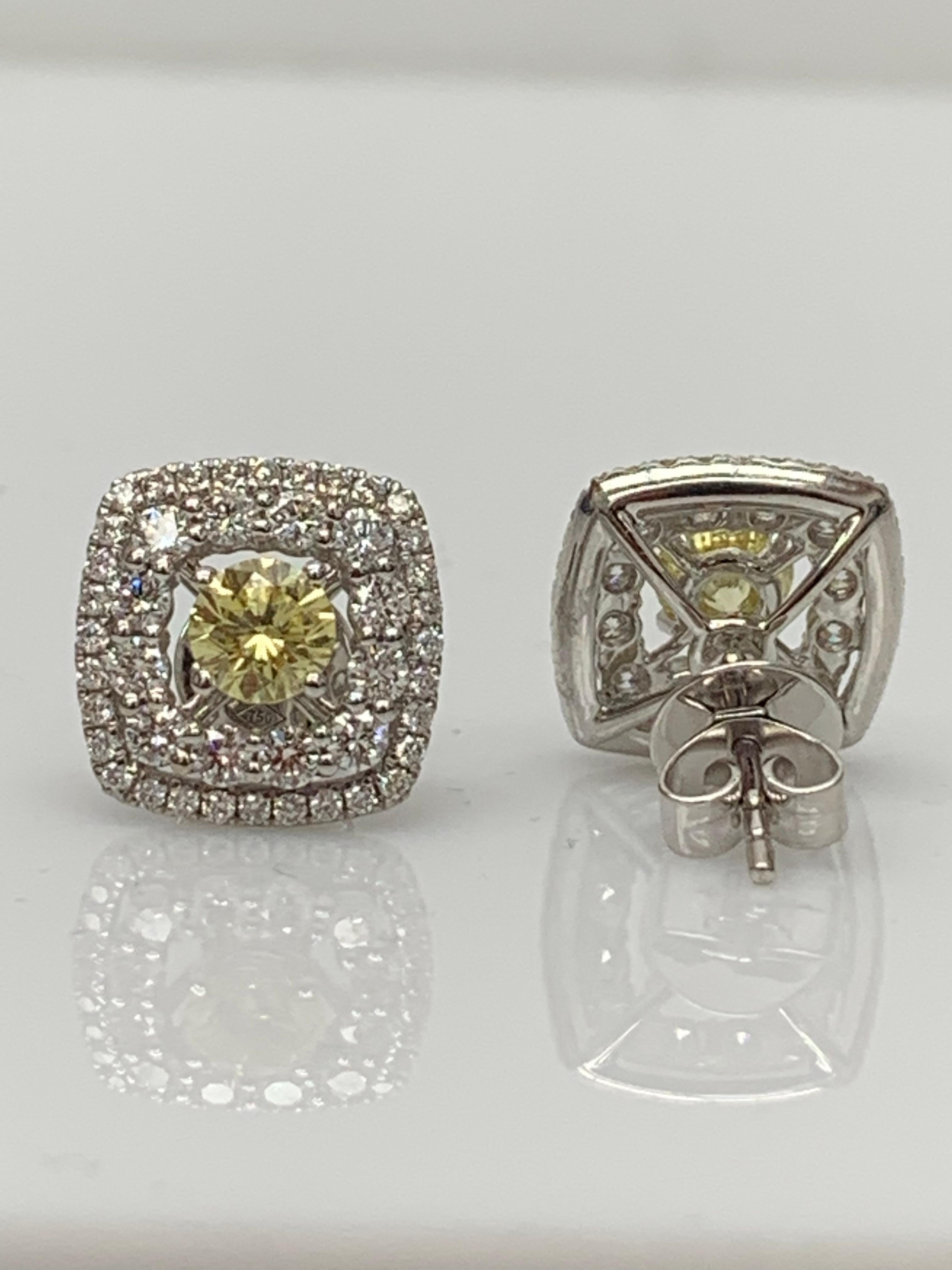 0,85 Karat Rundschliff  Ohrstecker aus 18 Karat Weißgold mit gelben Fancy-Diamanten Damen im Angebot