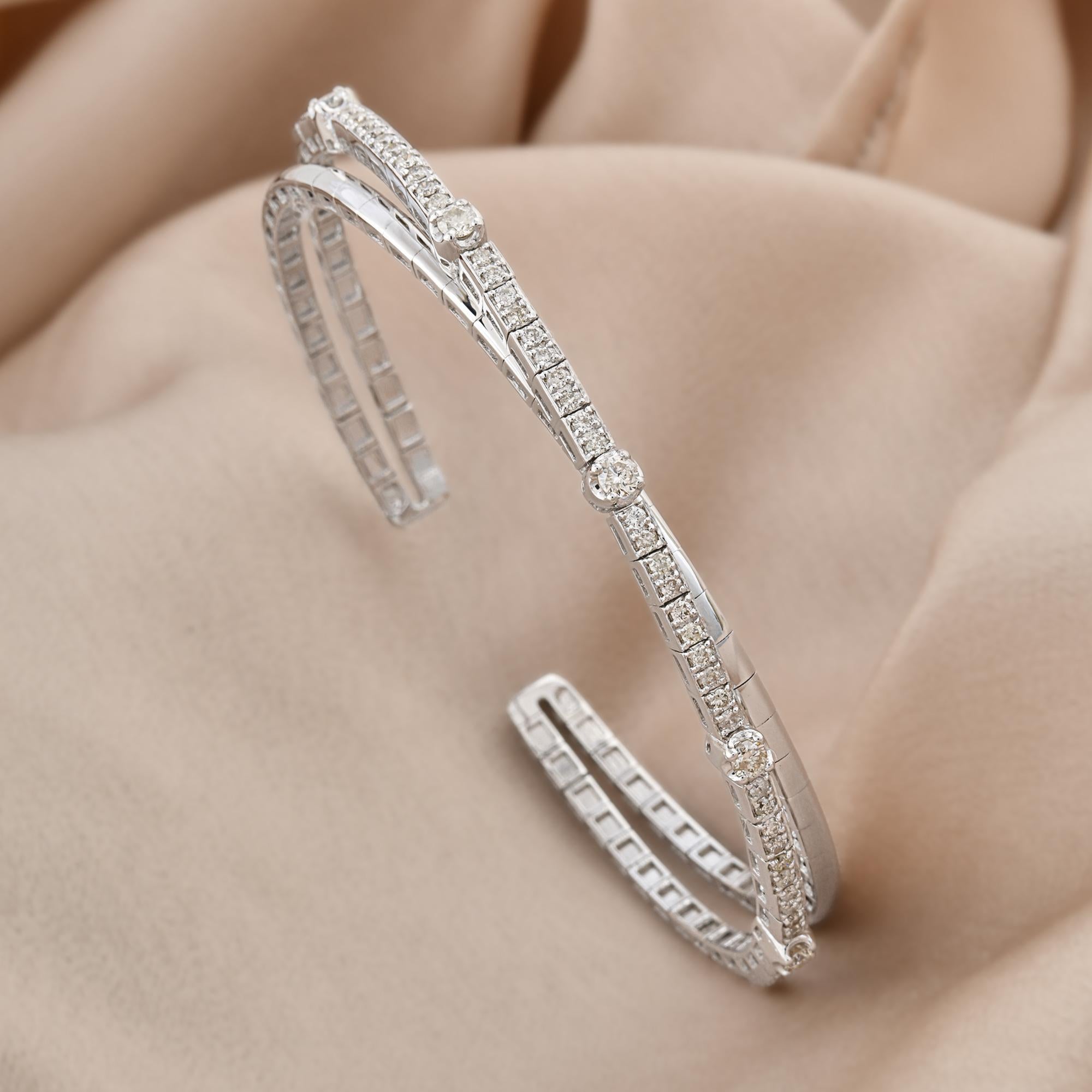 0,85 Karat Runder Brillantschliff SI/H Diamant Crossover Manschettenarmband 18k Weißgold (Rundschliff) im Angebot