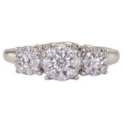 0,85 Karat Weißgold Ring mit drei Diamanten 18K