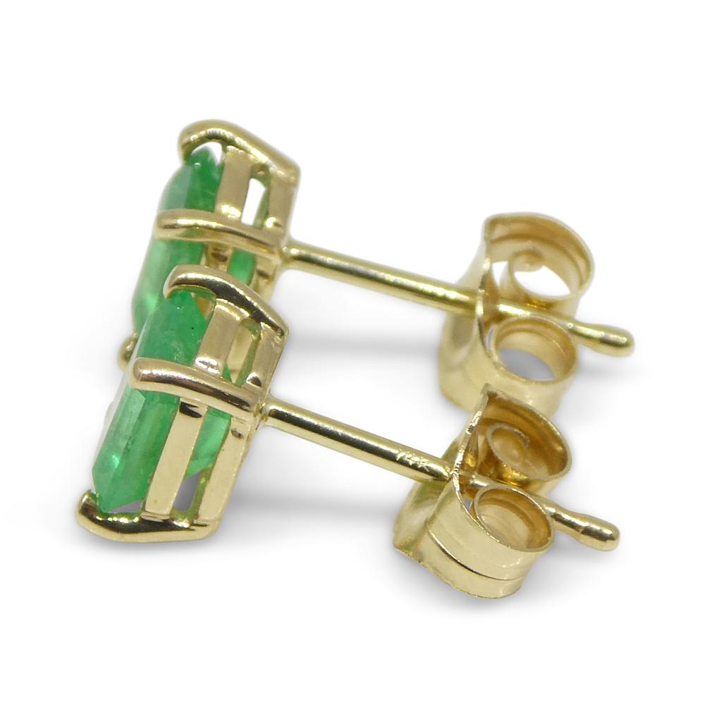 0.85ct Emerald Cut Green Colombian Emerald Stud Earrings set in 14k Yellow Gold For Sale 10