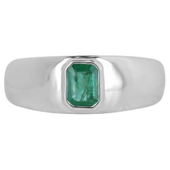 Used 0.85ct SS Men's Vertical Bezel Set Green Emerald Cut Emerald Silver Band Ring