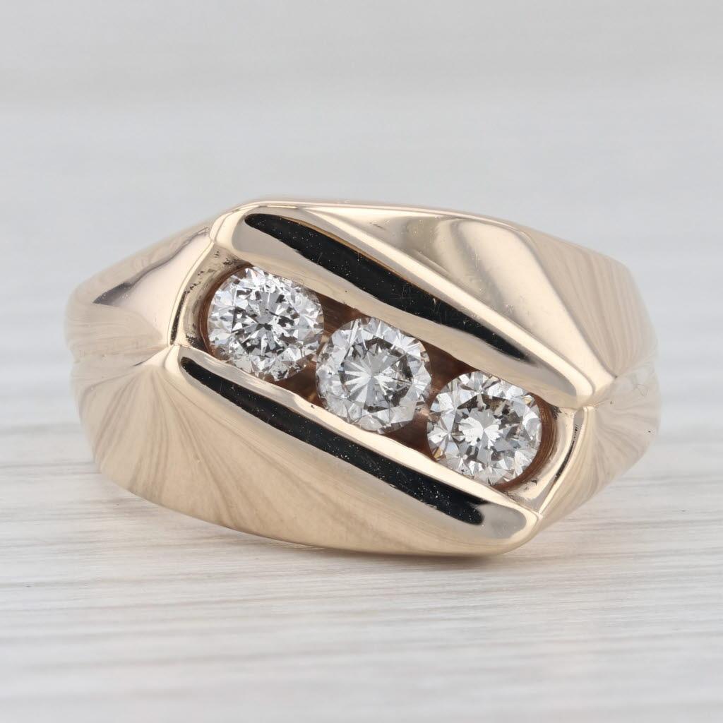 0.85ctw Diamond 3-Stone Men's Ring 14k Yellow Gold Size 8.75 For Sale 1