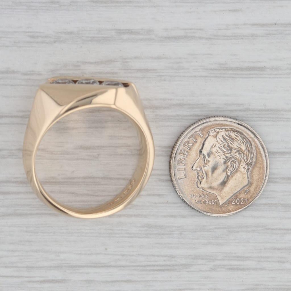 0.85ctw Diamond 3-Stone Men's Ring 14k Yellow Gold Size 8.75 For Sale 3