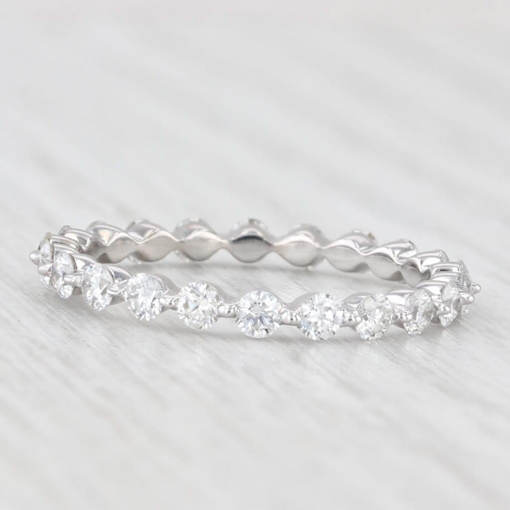 0.85ctw Diamond Eternity Wedding Band 14k White Gold Stackable Anniversary Ring (Rundschliff) im Angebot
