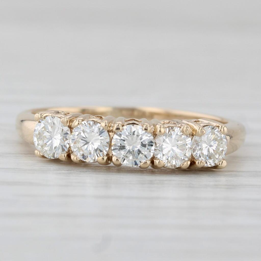 Alliance d'anniversaire empilable en or jaune 14 carats avec diamants 0,85 carat, taille 8 Bon état - En vente à McLeansville, NC