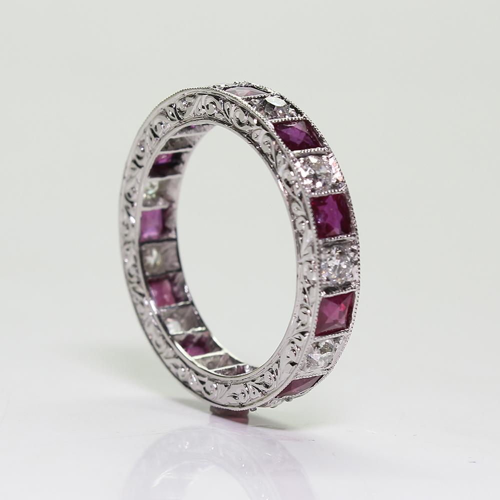 0.85ctw Ruby and Diamond Eternity Band In Excellent Condition For Sale In Scottsdale, AZ