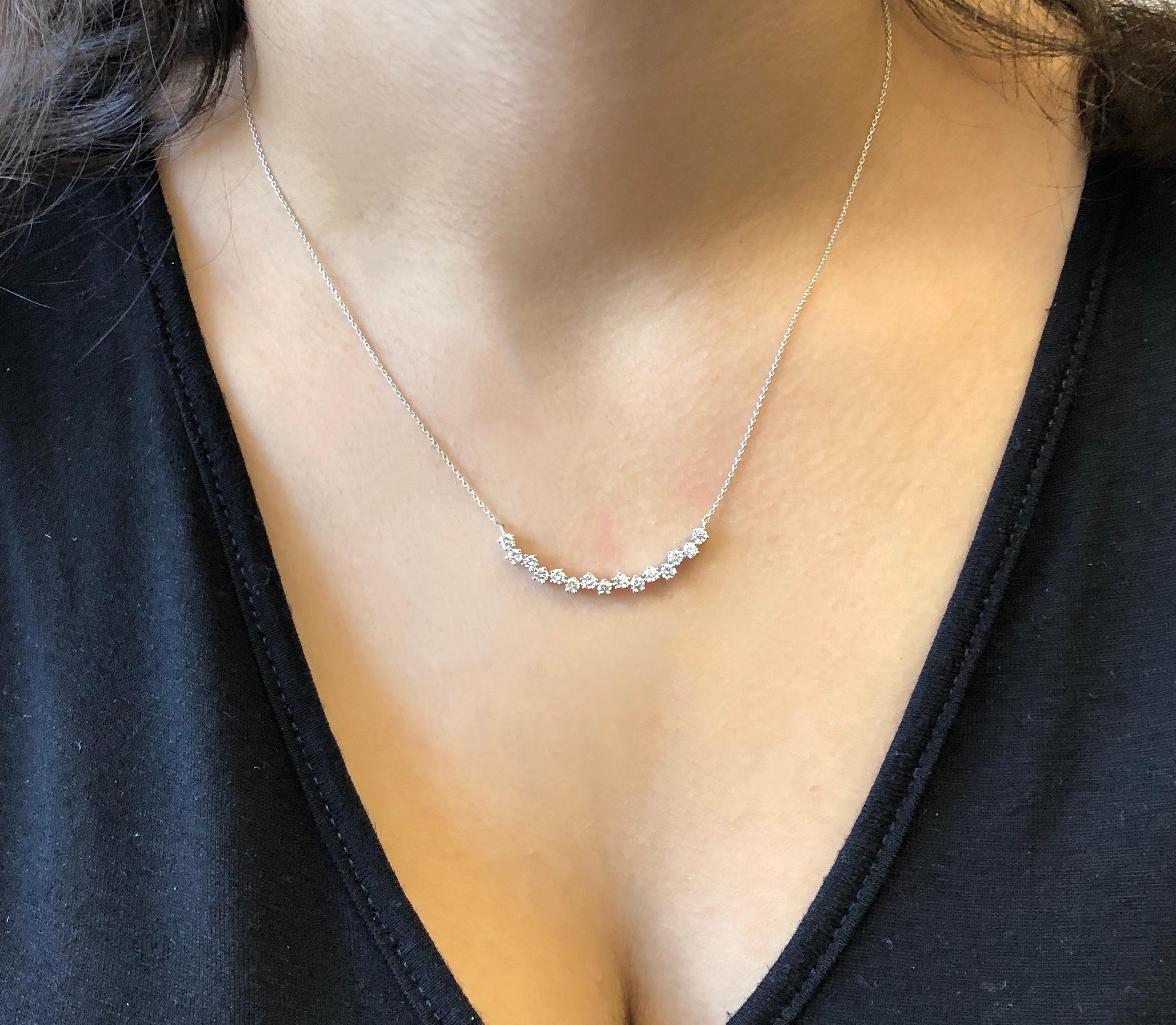 Contemporary 0.86 Carat Curved Up and Down Natural Diamond Bar Necklace in 14W Gold ref2099 For Sale