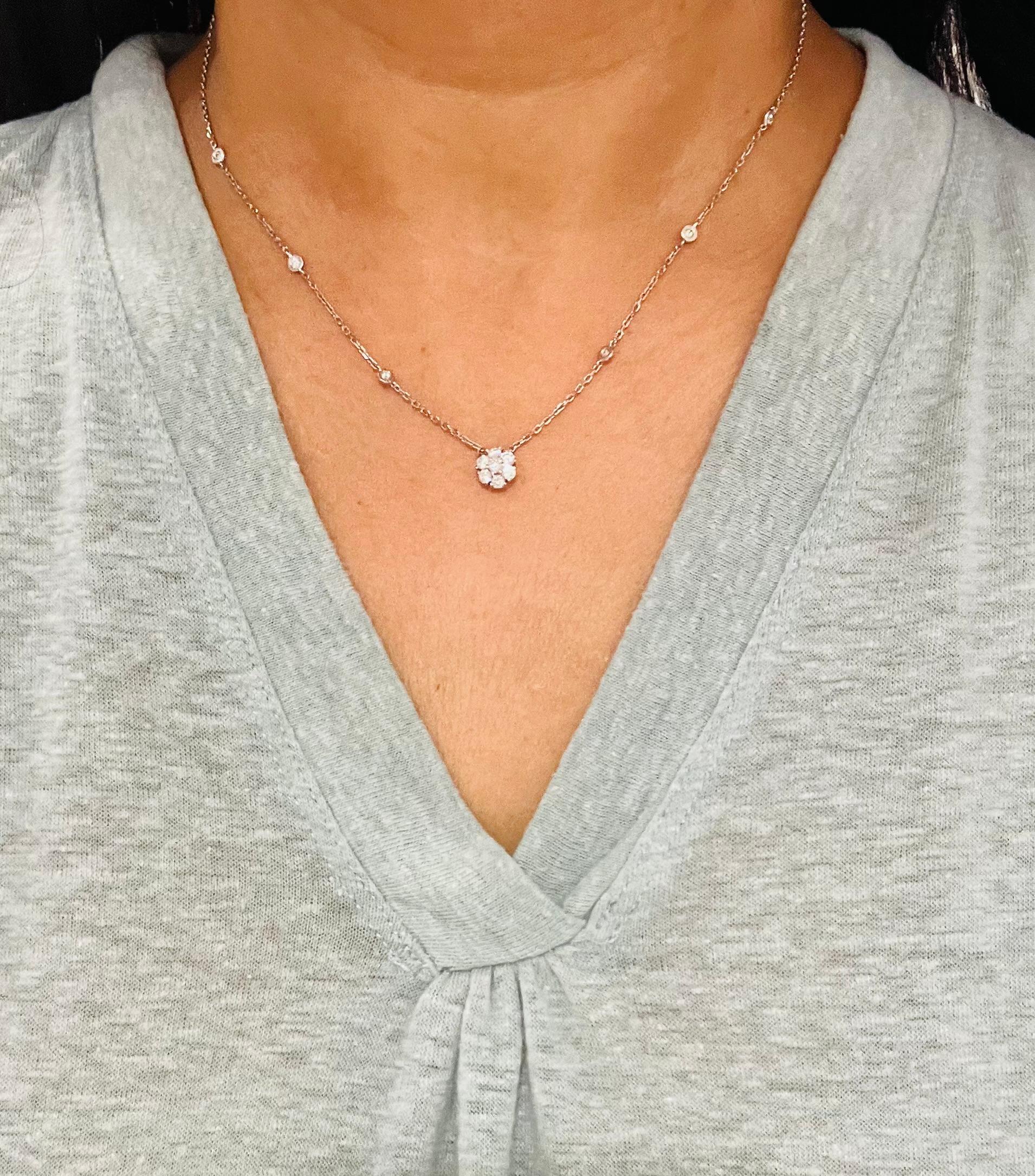 Women's 0.86 Carat Natural Diamond White Gold Floret Chain Necklace  For Sale