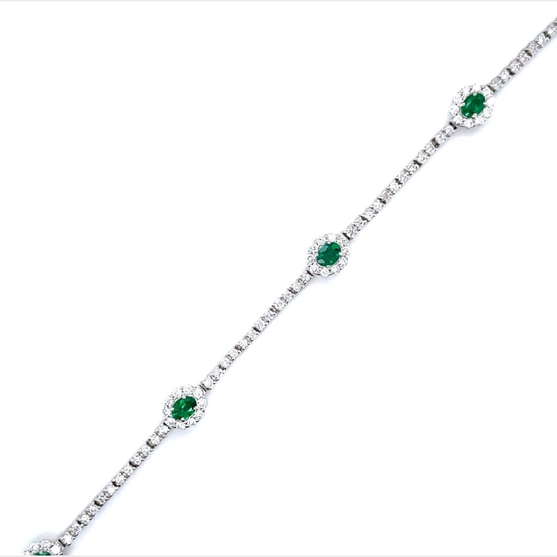 Women's 0.86 Carat Natural Emeralds and Diamonds Tennis Bracelet Set in Platinum