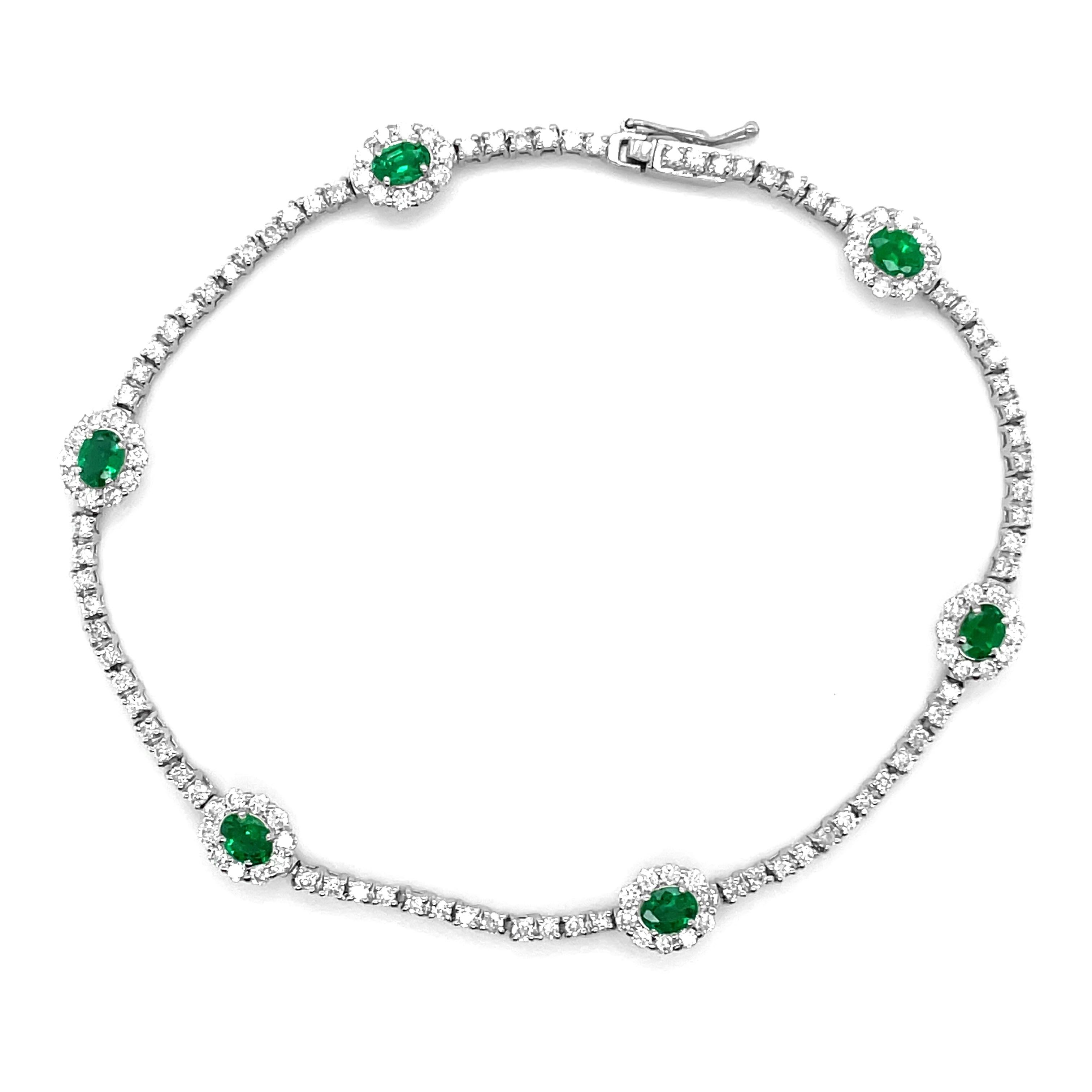 0.86 Carat Natural Emeralds and Diamonds Tennis Bracelet Set in Platinum 1