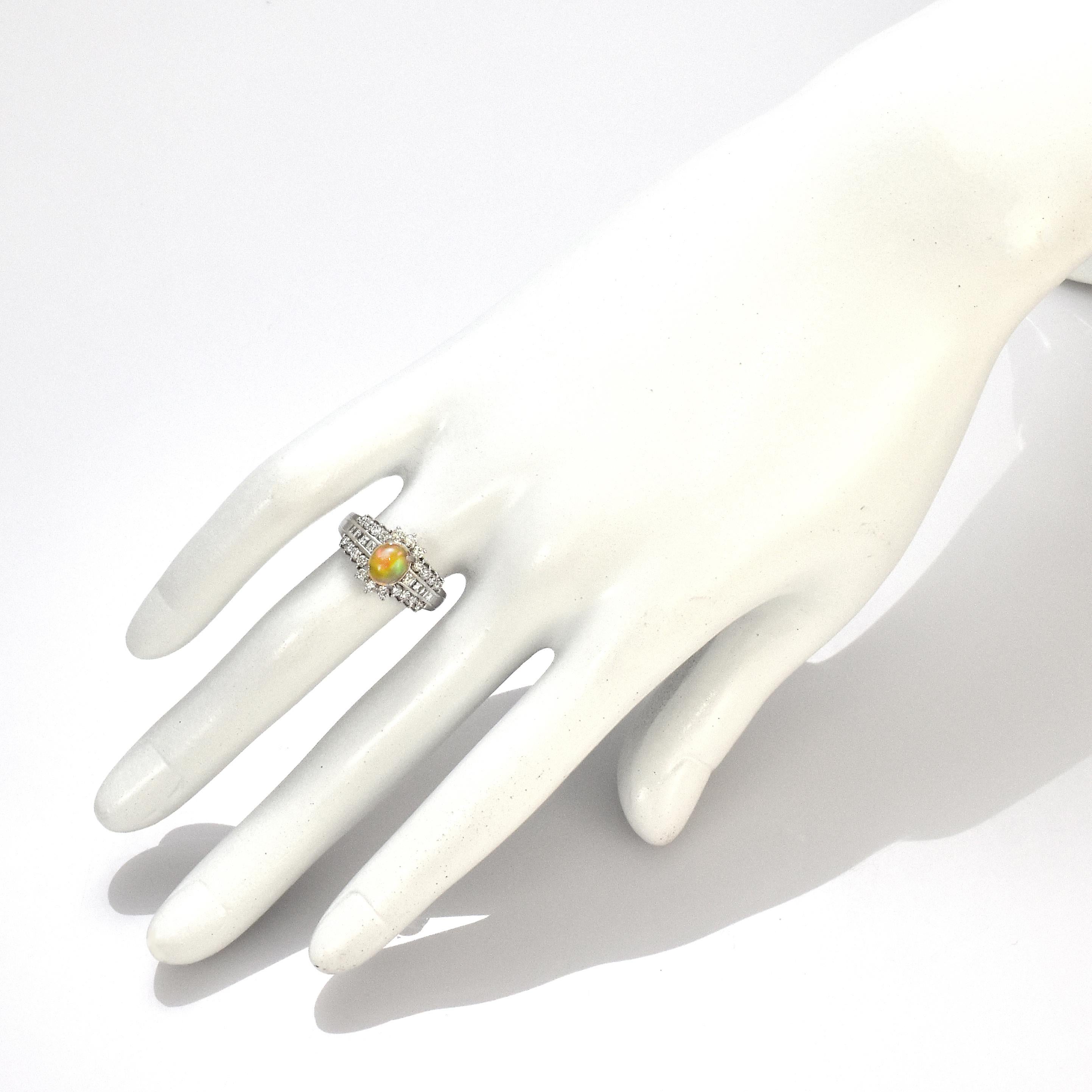 0.86 Carat Natural Mexican Fire Opal and Diamond Ring Made in Platinum For Sale 3