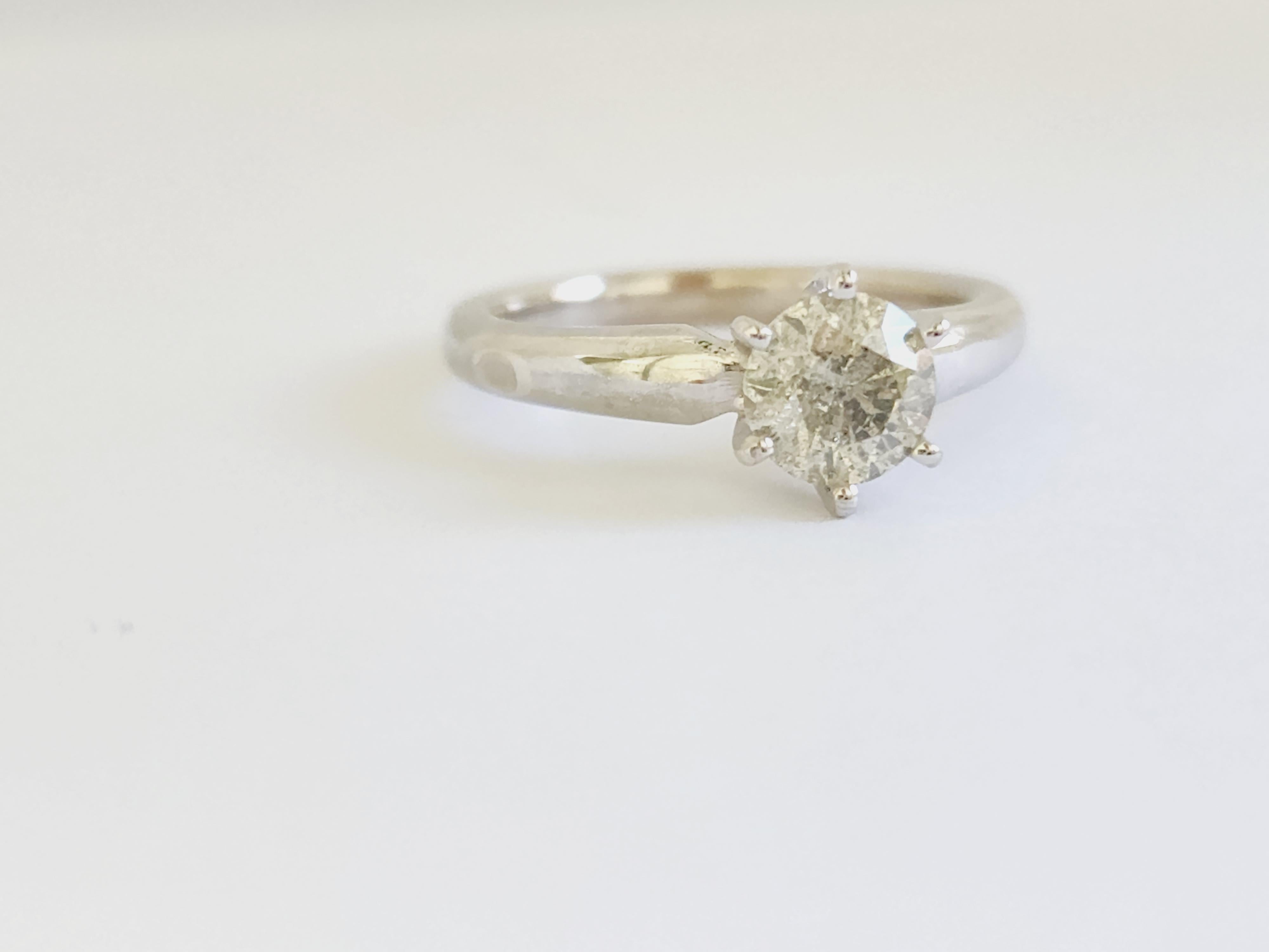 0.86 Carat Natural Round Diamond Solitaire Ring 14 Karat White Gold In New Condition For Sale In Great Neck, NY