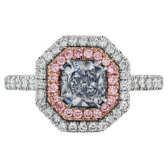 0.86 Carat Radiant Statement Fancy colour blue  Rare Fancy-Color Splendour