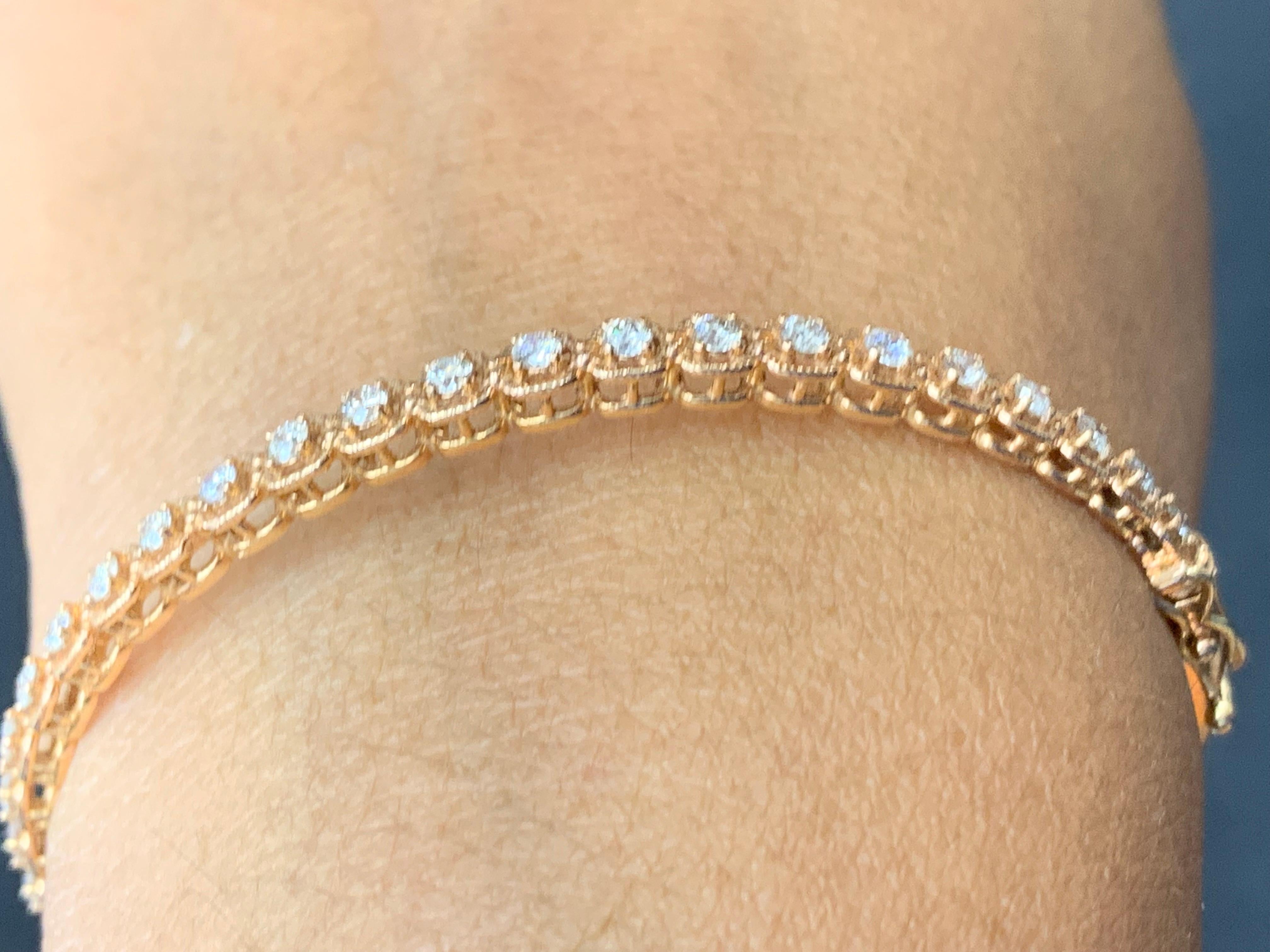 0.86 Carat Round Cut Diamond Bangle in 14K Rose Gold For Sale 3