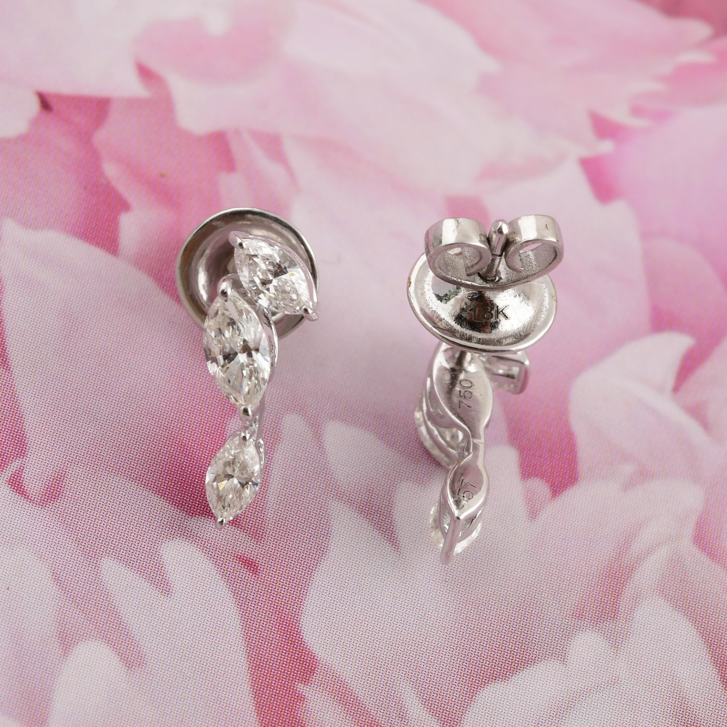 Taille Marquise 0.86 Carat SI Clarity HI Color Marquise Diamond Earrings 18 Karat White Gold en vente