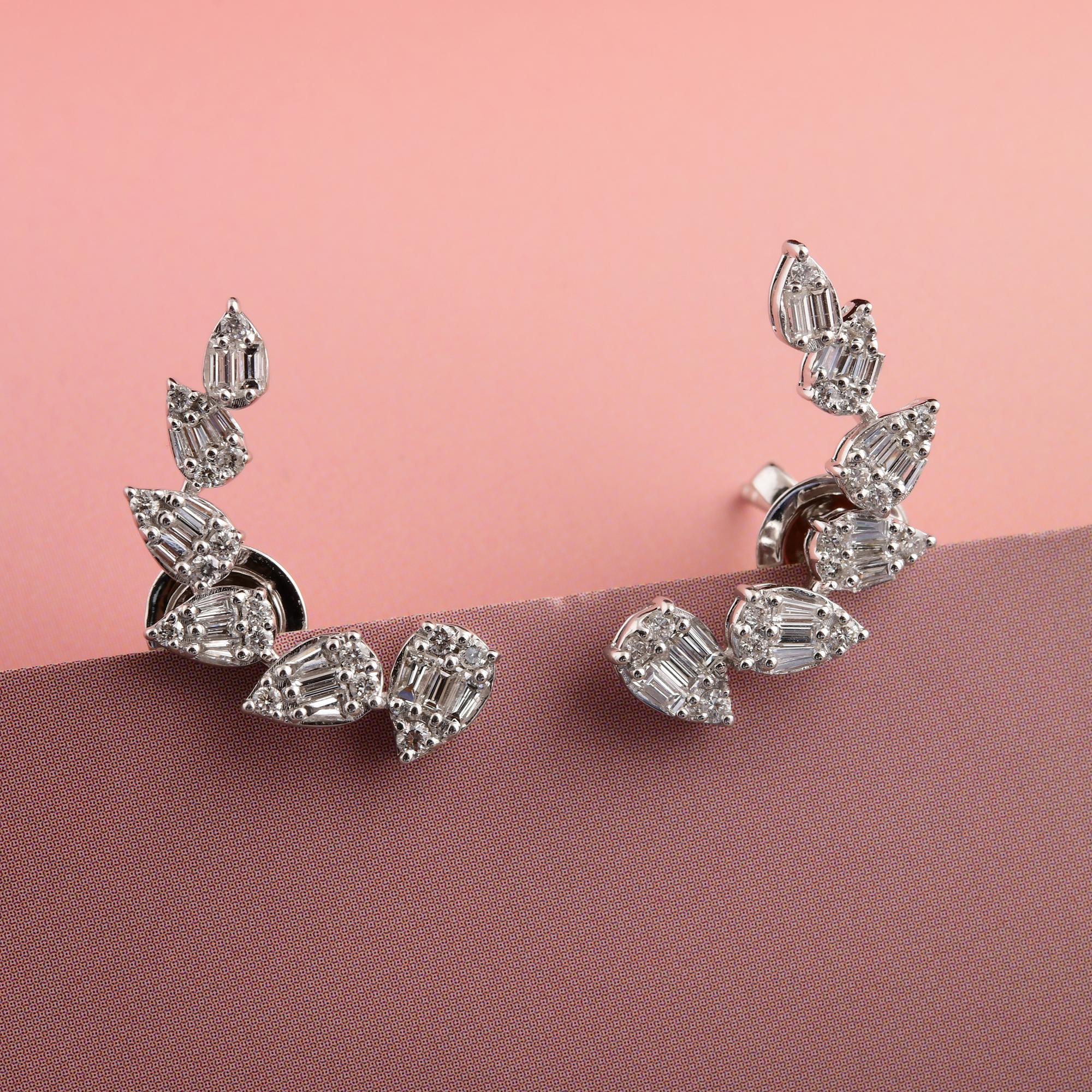 Segui la vetrina di Spectrum Jewels per vedere le ultime collezioni e i pezzi esclusivi. Spectrum Jewels è orgoglioso di essere considerato un Top Seller su 1stdibs con recensioni a 5 stelle da parte dei clienti. Tutti gli articoli da noi prodotti