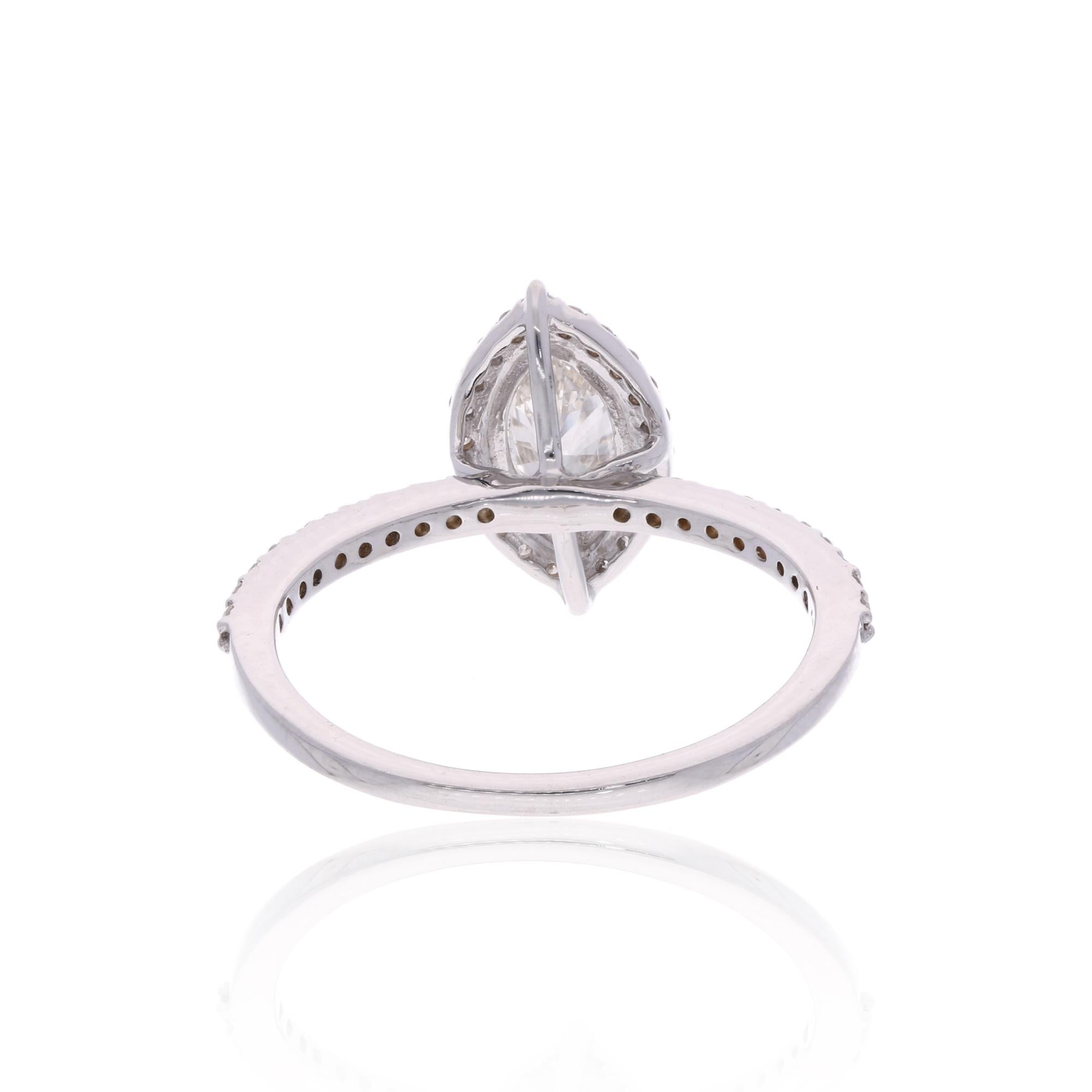 For Sale:  0.86 Carat Solitaire Marquise Cut Diamond Engagement Ring in 18 Karat White Gold 3