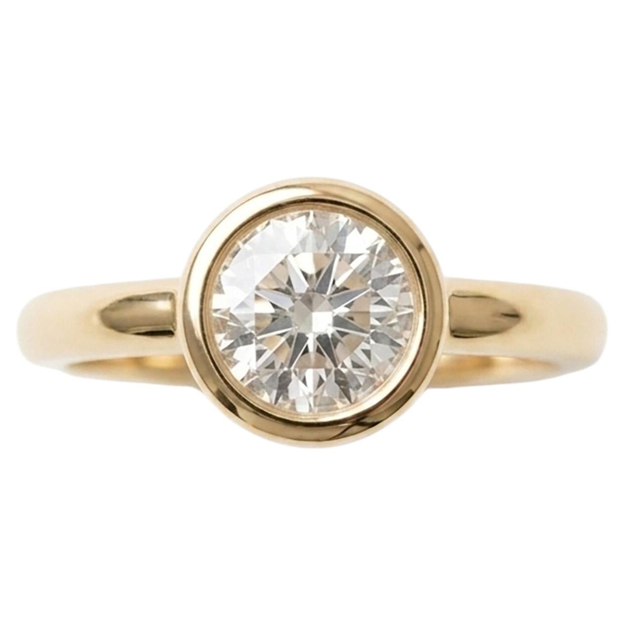 0.86 Ct HI VS Brilliant Cut Diamond Band 18K Gold Diamond Band Bezel Set For Sale