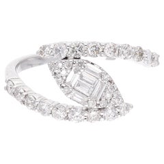 Bague enveloppante en or blanc 18 carats avec diamants ronds baguettes de 0,86 carat de pureté SI de couleur hi-colore