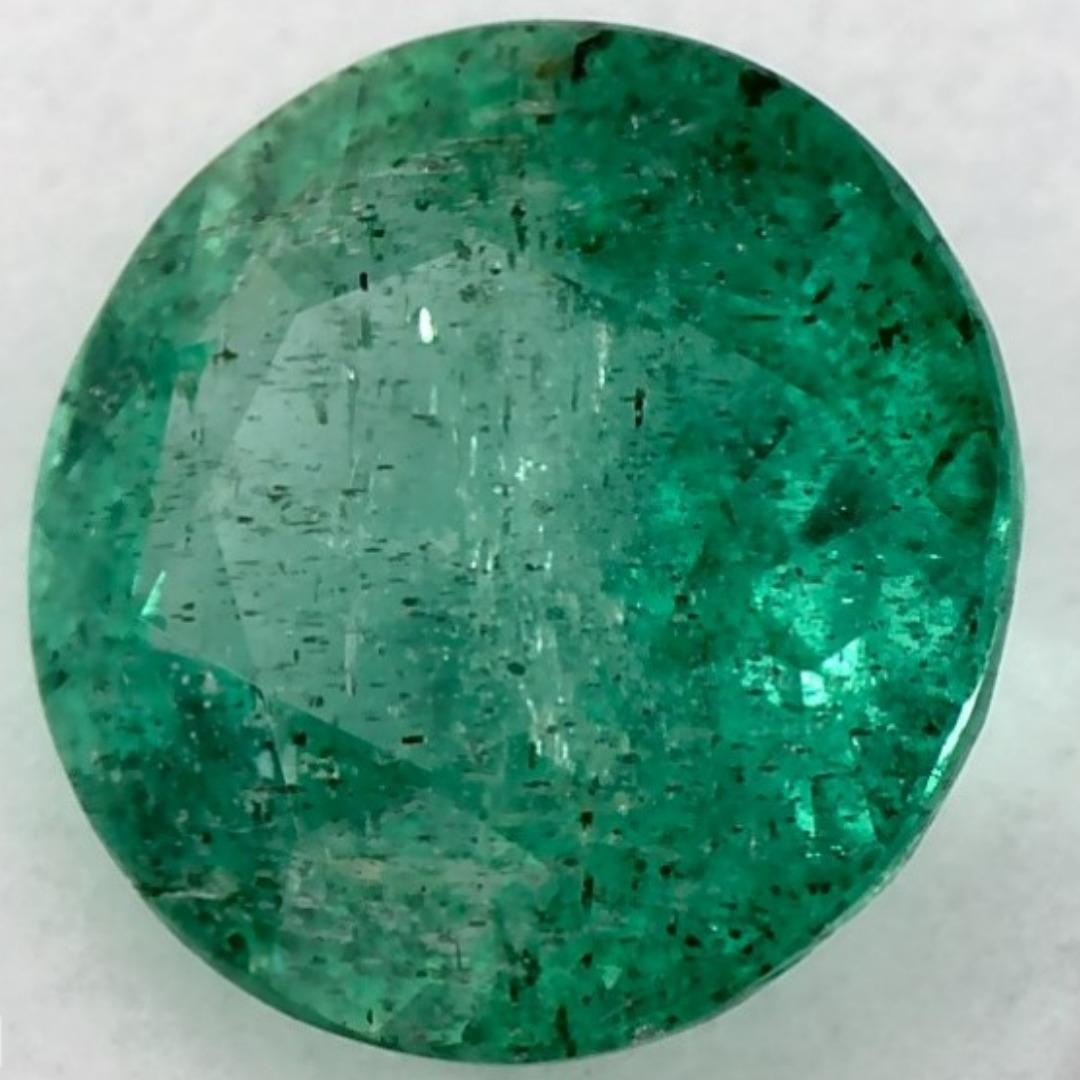 With a vibrant green color hue. The birthstone for May is a symbol of renewed spring growth. Explore a vast range of Emeralds in our store available as a loose gemstone that can be made into a bespoke jewelry piece.
