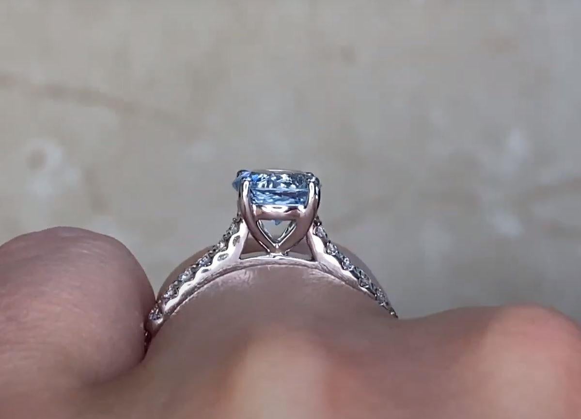 0.86ct Round Cut Aquamarine Engagement Ring, 18k White Gold For Sale 3