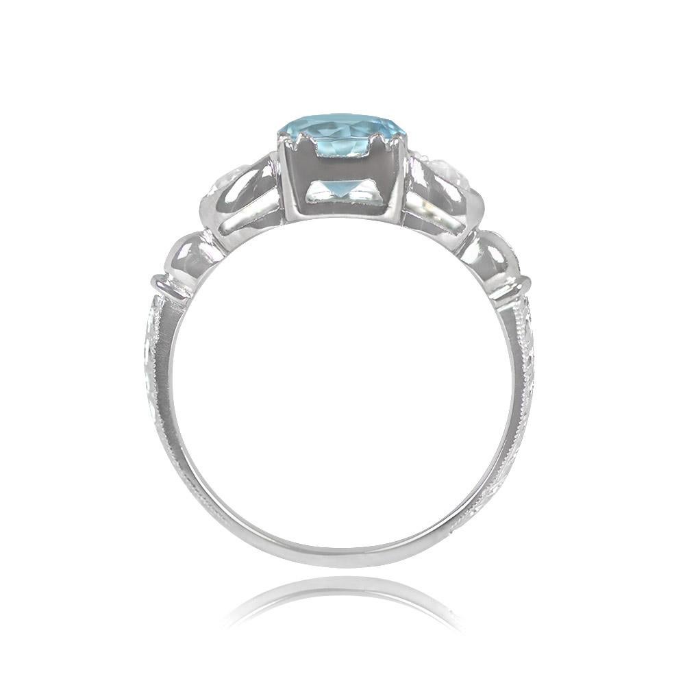 0.86ct Round Cut Aquamarine Engagement Ring, Platinum In Excellent Condition For Sale In New York, NY